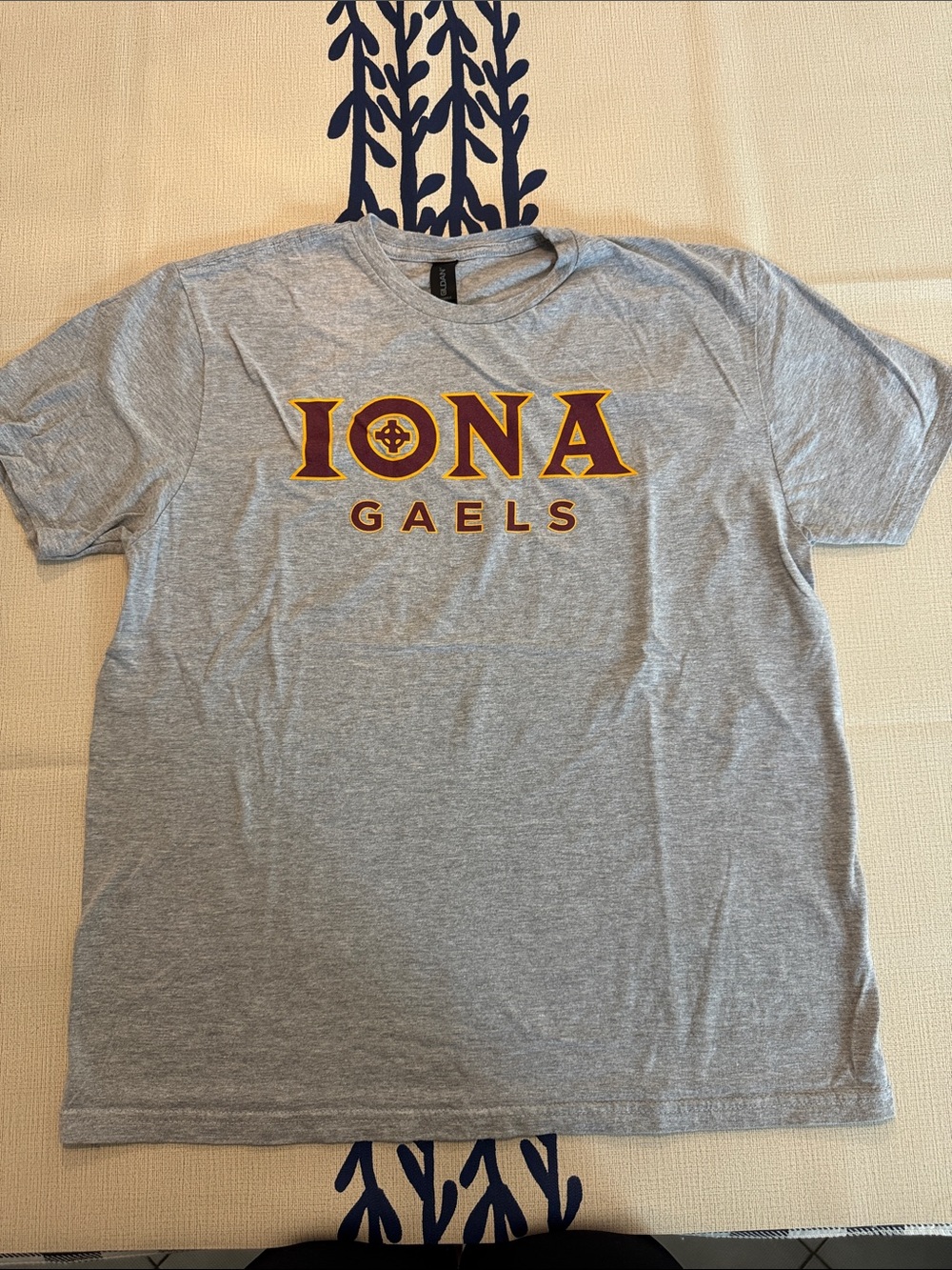Gildan Gray IONA Gaels T-Shirt with Maroon and Gold Logo